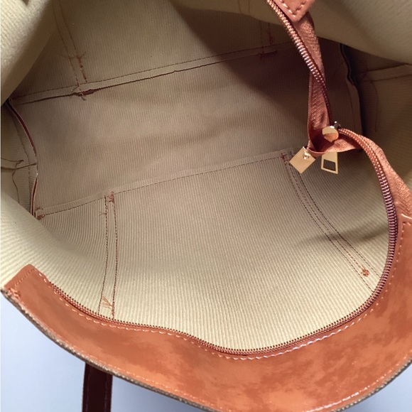 Vegan bag collection. 4 piece ensemble. Cognac Brown - Picture 13 of 16